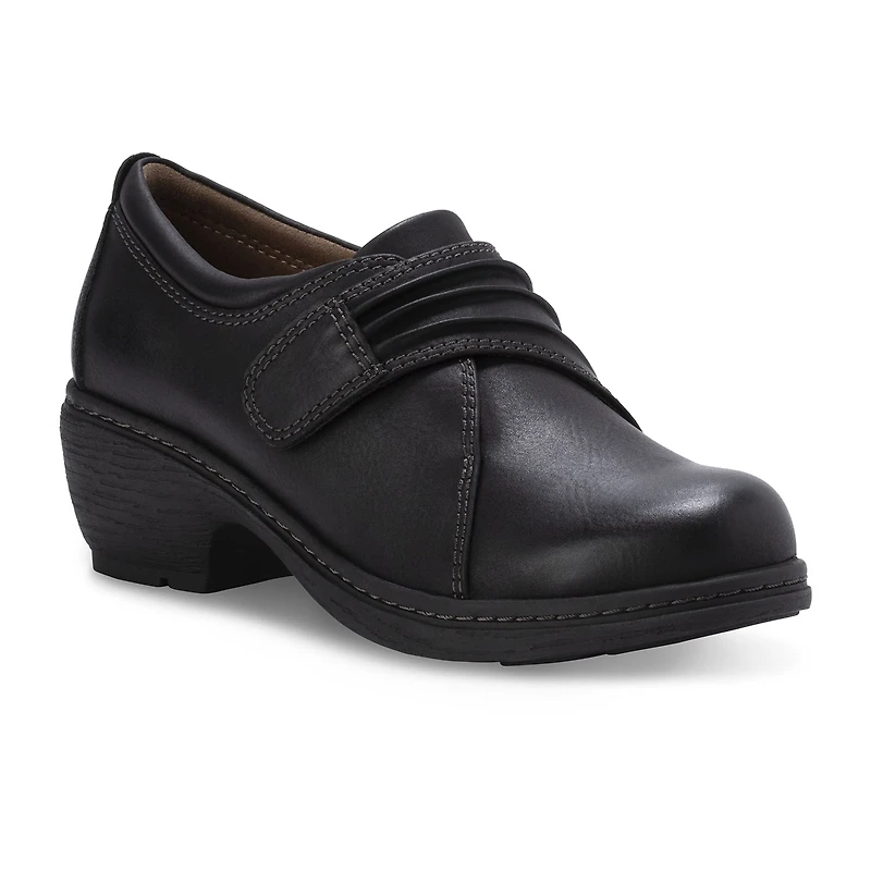 Eastland Maggie Womens Round Closed Toe Slip-On Shoe