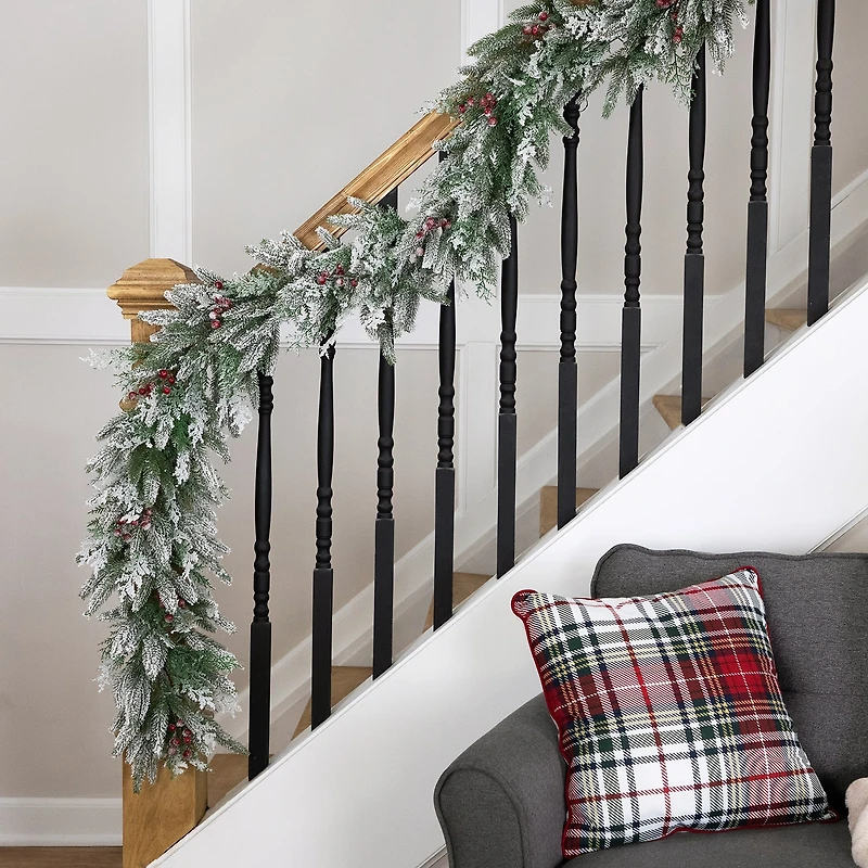 Northlight 7ft Flocked Wind River Fir With Berries Christmas Indoor Garland
