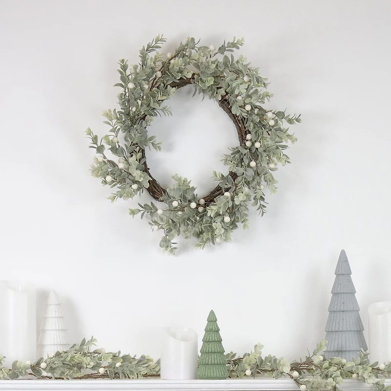 Northlight 5ft Real Touch™️ Berry And Eucalyptus Christmas Indoor Garland