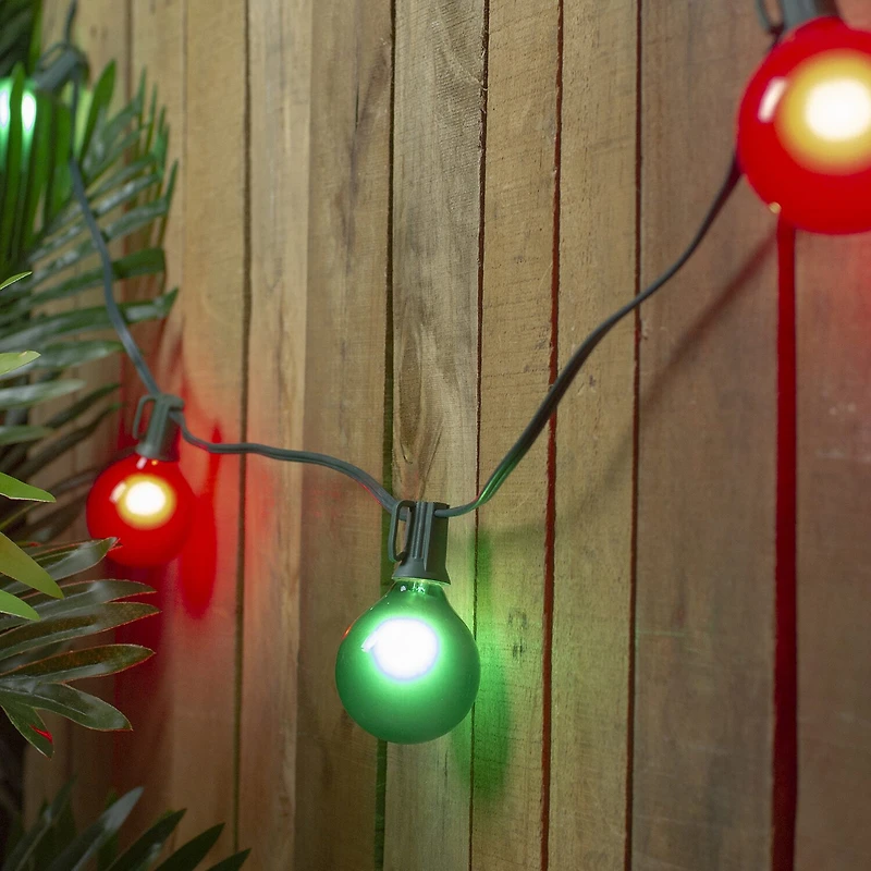 Northlight 14ft 15ct Green And Red G50 Globe Patio Satin Finish String Lights