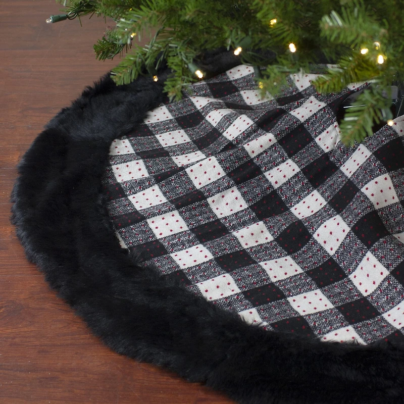 Northlight 48" Buffalo Plaid Indoor Tree Skirt