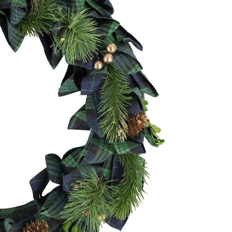 Northlight 18" Plaid Bow Artificial Pine Wreath