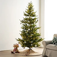 Glitzhome 60"D Deluxe Reversible Milk Coffee Twisted Faux Marten Fur/Korean Fleece Christmas Tree Skirt