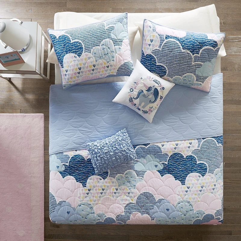Intelligent Design Bliss Reversible 100% Cotton Quilt Set With Throw Pillows
