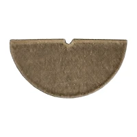 Northlight 48in Brown Wolf Fur Indoor Tree Skirt