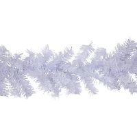 Northlight Canadian Pine Unlit Christmas Indoor Garland