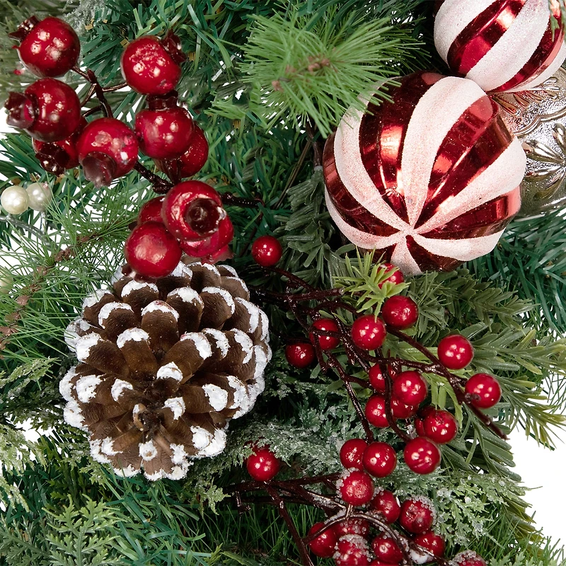 Northlight Pre-Ated Pine Christmas Indoor Garland