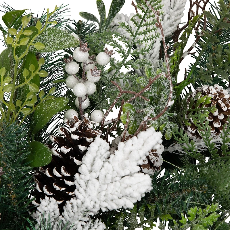Northlight 36in Frosted Unlit Wreath