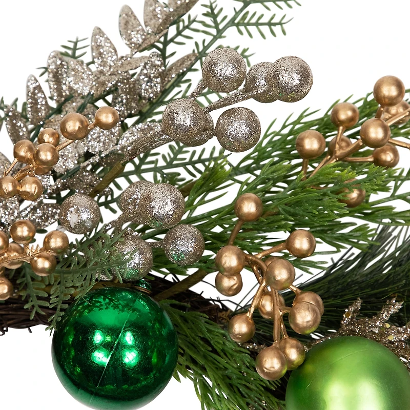 Northlight Ornaments And Berries Glittered Wreath
