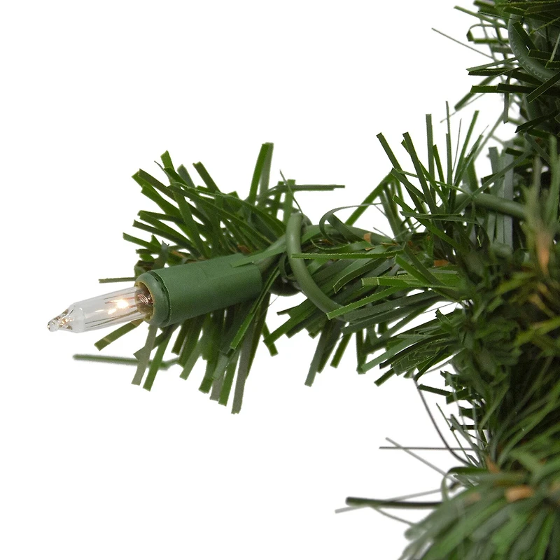 Northlight Deluxe Windsor Pine With Clear Lights Pre-Lit Wreath