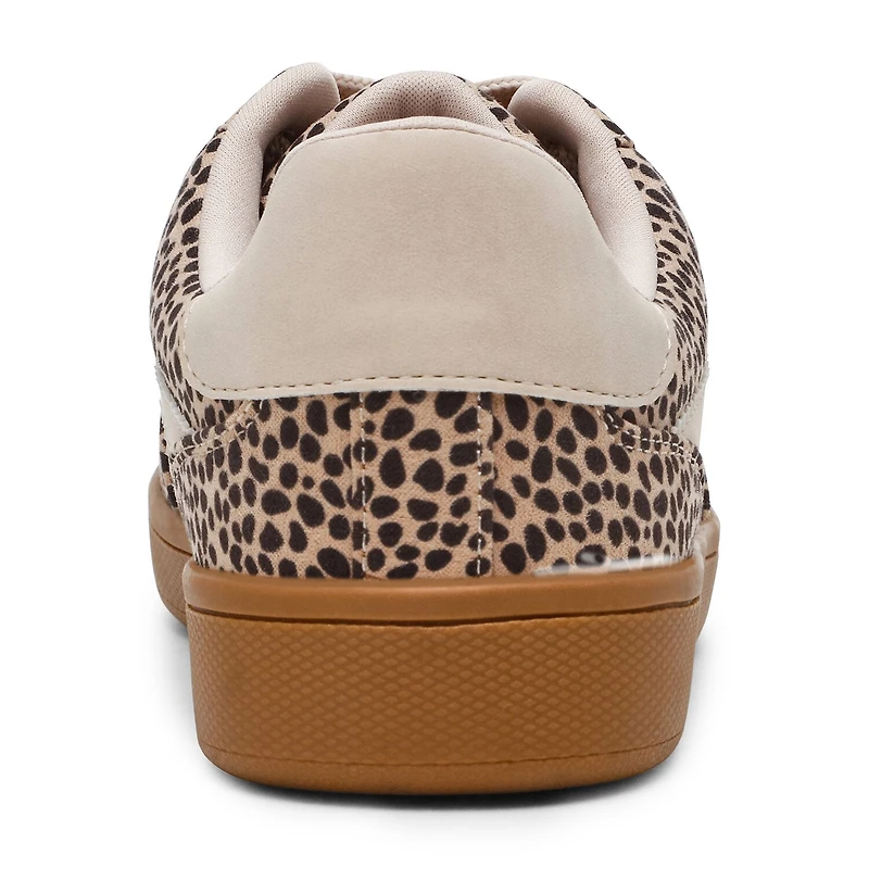 DV8 Vynie Womens Sneakers