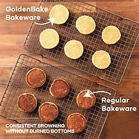 Farberware 9X13" Non-Stick Cake Pan with Lid