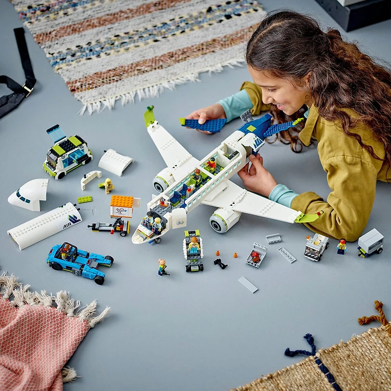LEGO® City Airplane Building Blocks 913-pc.