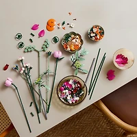 LEGO® Botanicals Flower Bouquet Building Blocks 749-pc.