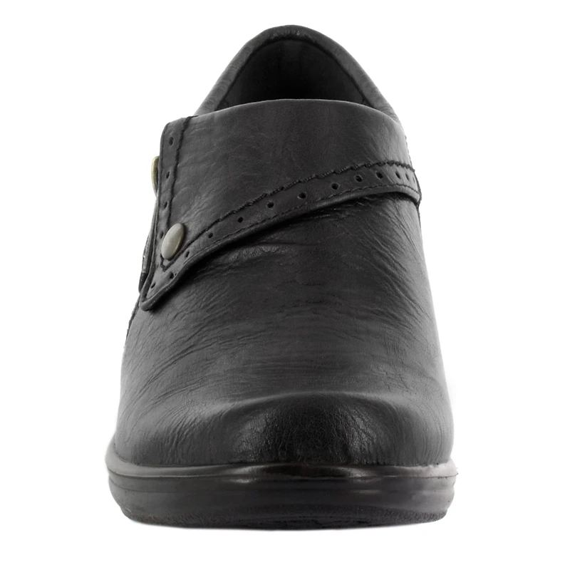 Easy Street Darcy Womens Round Slip-On Shoe