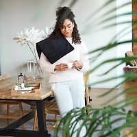 HoMedics Weighted Integrated Gel Heating Pad