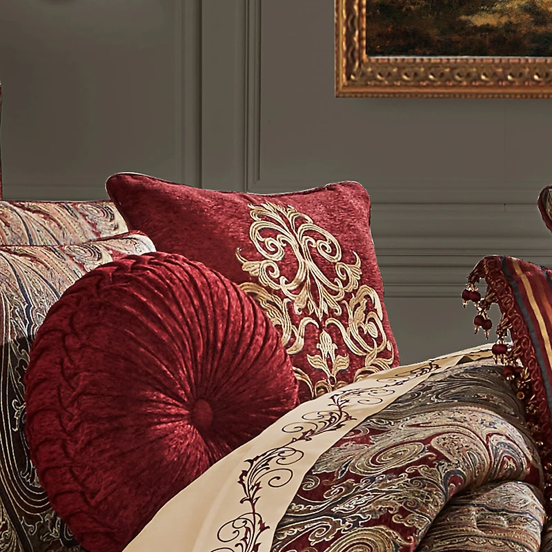Queen Street Georgia Square Throw Pillow