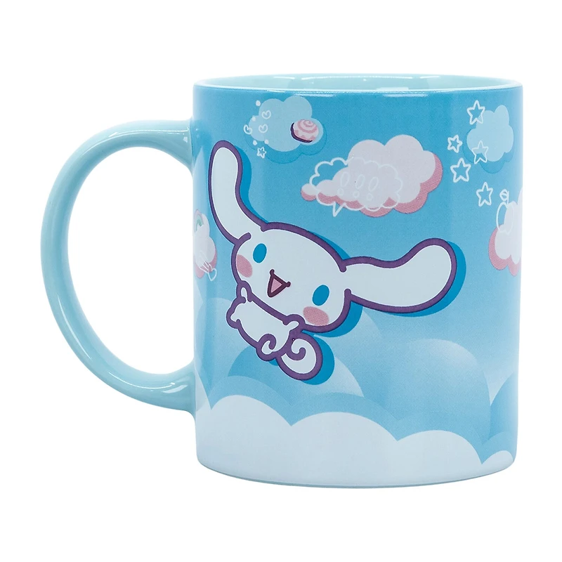 Uncanny Brands Hello Kitty and Friends Coffee Mug with Electric Warmer