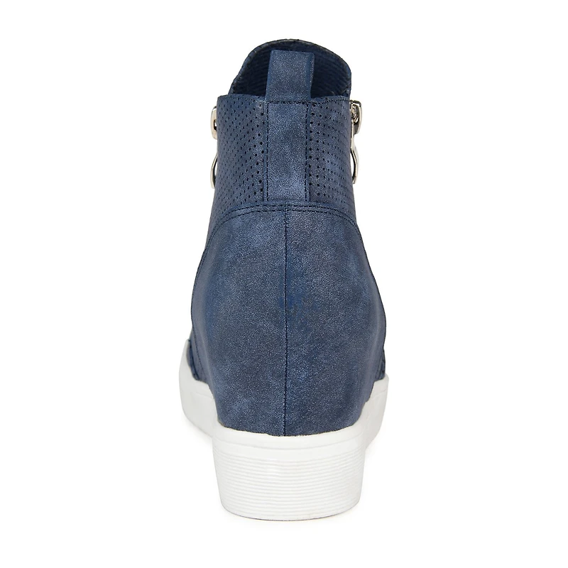 Journee Collection Pennelope Womens Round Closed Toe Slip-On Shoe