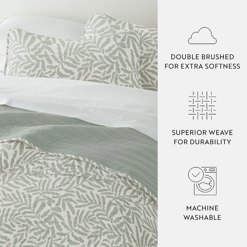 Casual Comfort Reversible Quilt Set