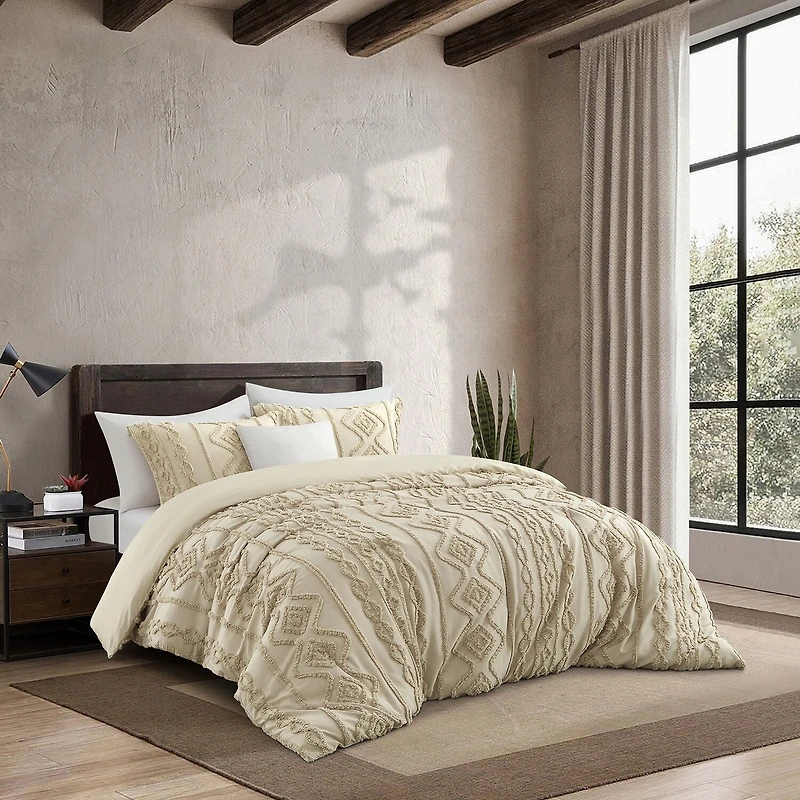 Stratford Park Alluya Geometric Easy Care Comforter Set
