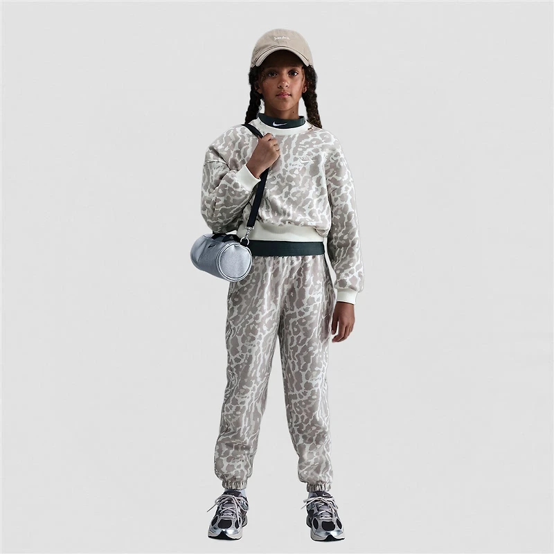 Nike Club Big Kid Girls Cinched Regular Fit Fleece Jogger Pant