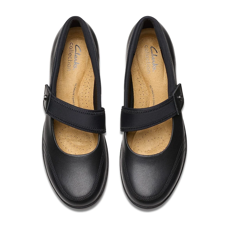 Clarks Suttyn May Womens Moc Closed Toe Slip-On Shoe