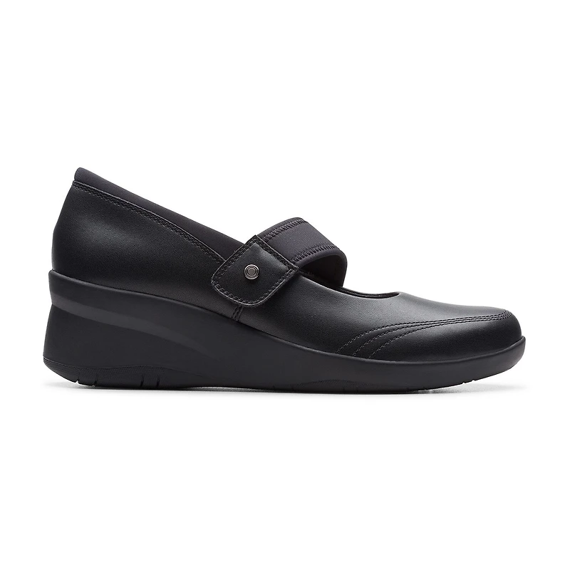 Clarks Suttyn May Womens Moc Closed Toe Slip-On Shoe