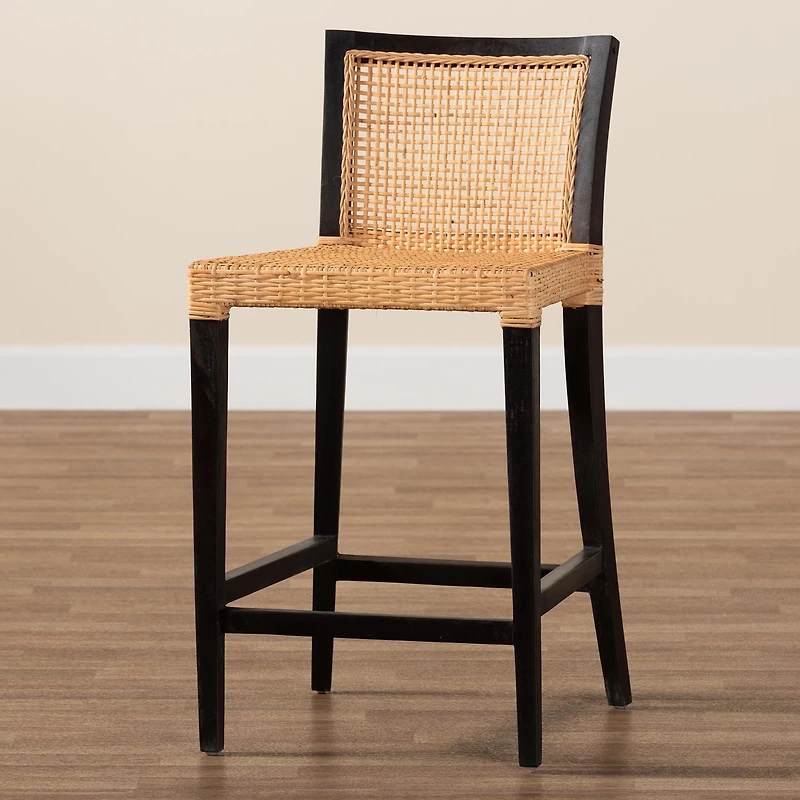 Lingga Counter Height Bar Stool