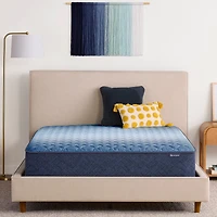 Serta Classic™ 12" Medium Hybrid - Mattress a Box