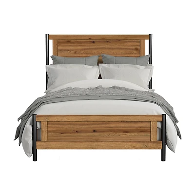 Norcross Queen Panel Bed in Hickory