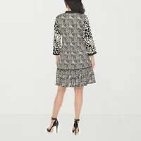 White Mark Womens V Neck 3/4 Sleeve Animal Shift Dress