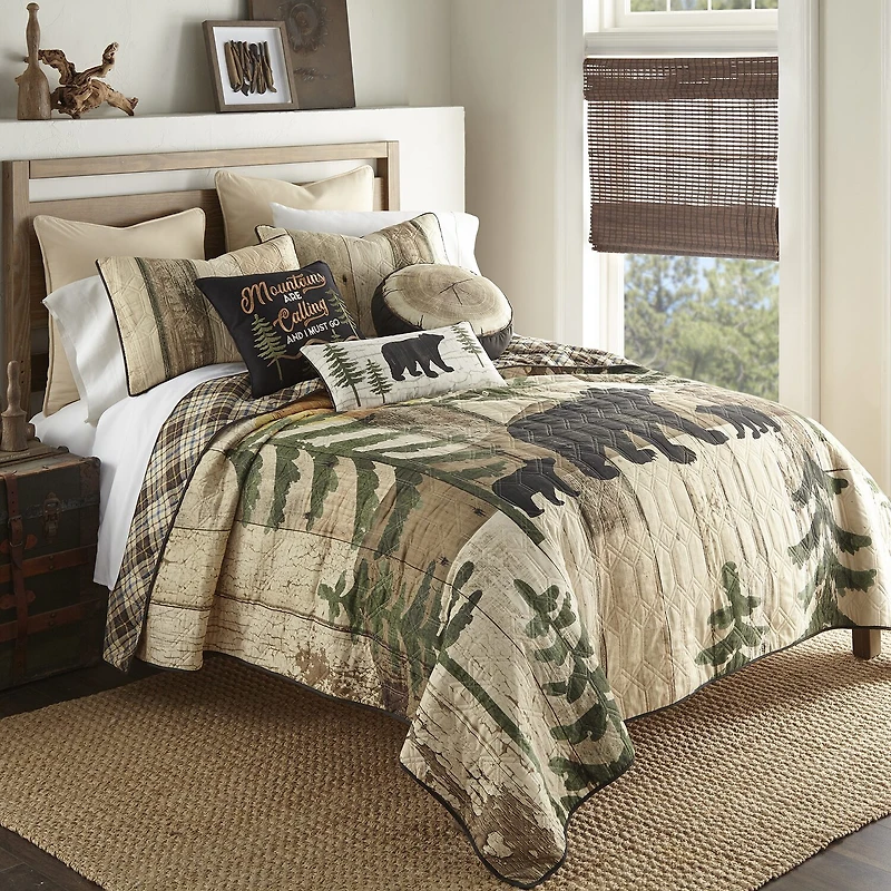 Donna Sharp Painted Bear 3-pc. Quilt Set