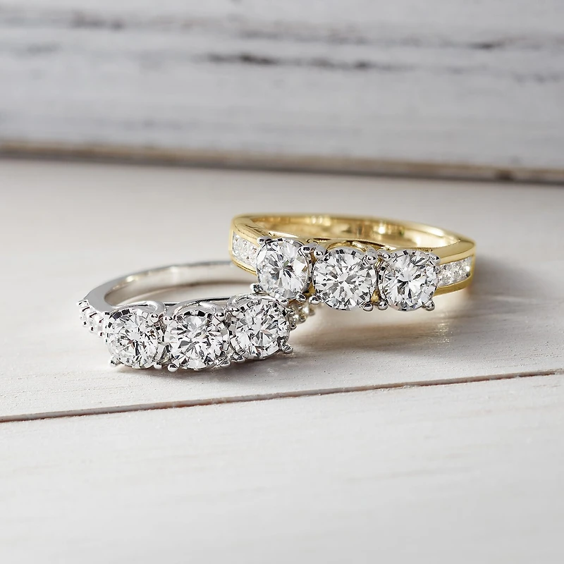 Love Lives Forever (G / Si1-Si2) Womens 1 1/2 CT. T.W. Lab Grown White Diamond 10K Gold Round 3-Stone Engagement Ring
