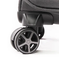 Brookstone Elswood 29 Inch Softside LIGHTWEIGHT Checked Spinner Luggage