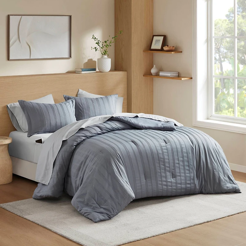 510 Design Logan Woven Striped Complete Bedding Set with Sheets