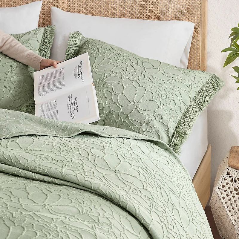 Madison Park Esme Floral Tufting Chenille 3-pc. Easy Care Bedspread Set