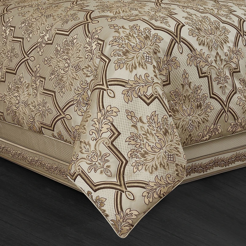 Queen Street Grandville 4-pc. Midweight Comforter Set