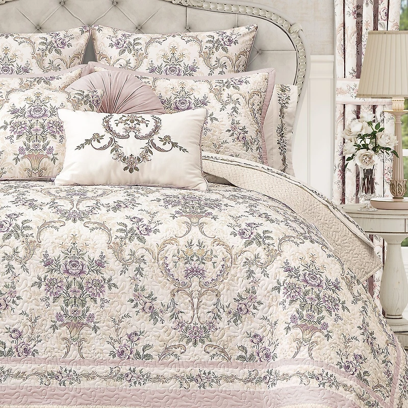 Royal Court Amagansett Quilt Set