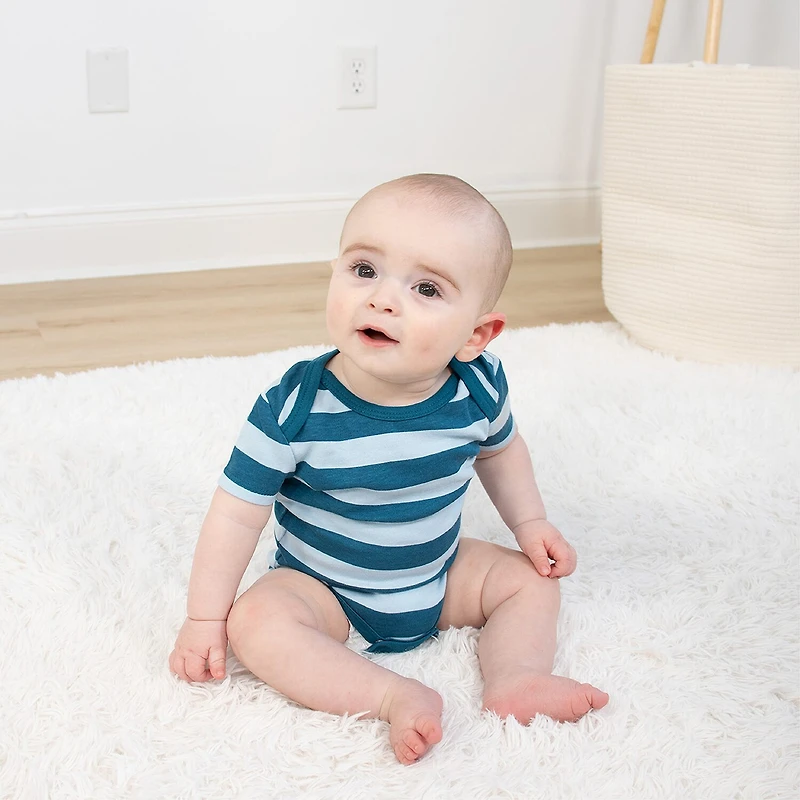 The Peanutshell Baby Boys Round Neck Short Sleeve 4-pc. Bodysuit