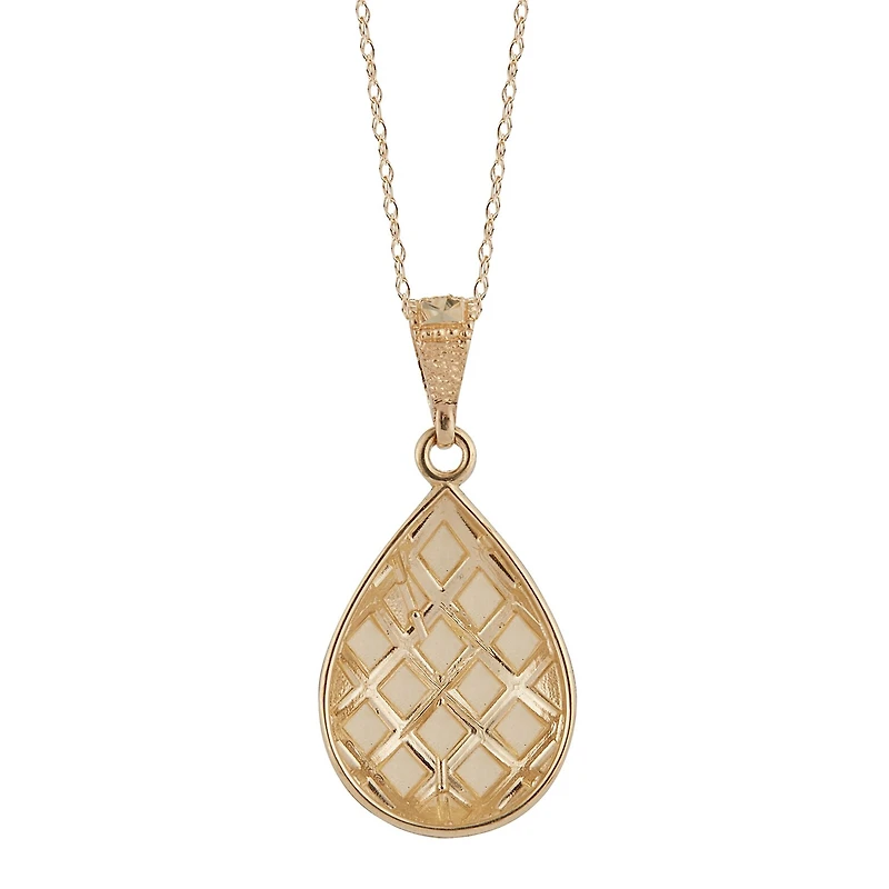 Womens 14K Gold Pear 18 Inch Pendant Necklace