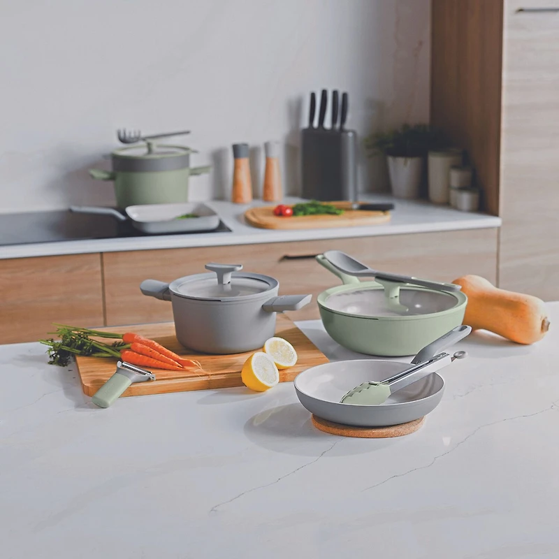 BergHOFF Leo Balance Ceramic Non-Stick 2-pc. Cookware Set