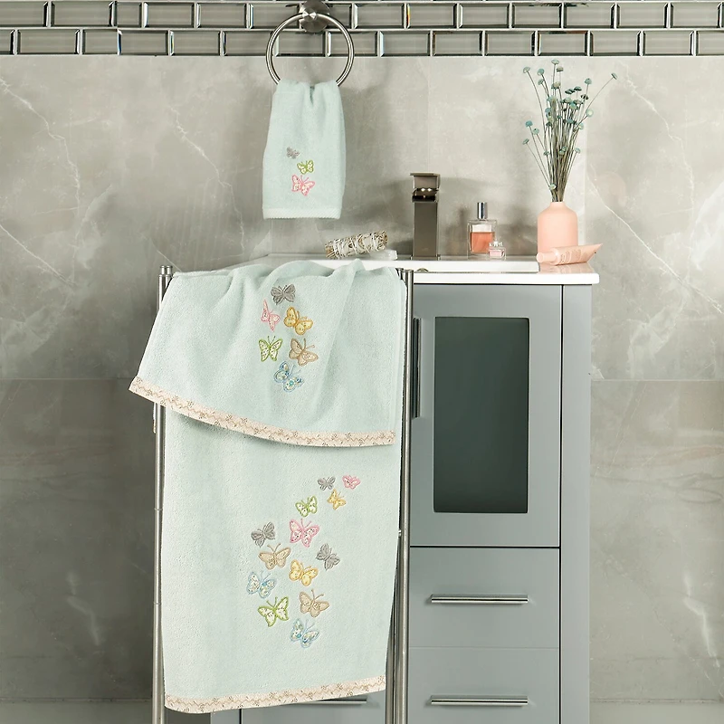 Linum Home Textiles Mariposa Embellished 3-pc. Bath Towel Set