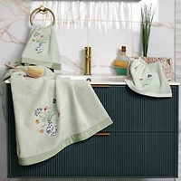 Linum Home Textiles Stella Embellished 3-pc. Bath Towel Set