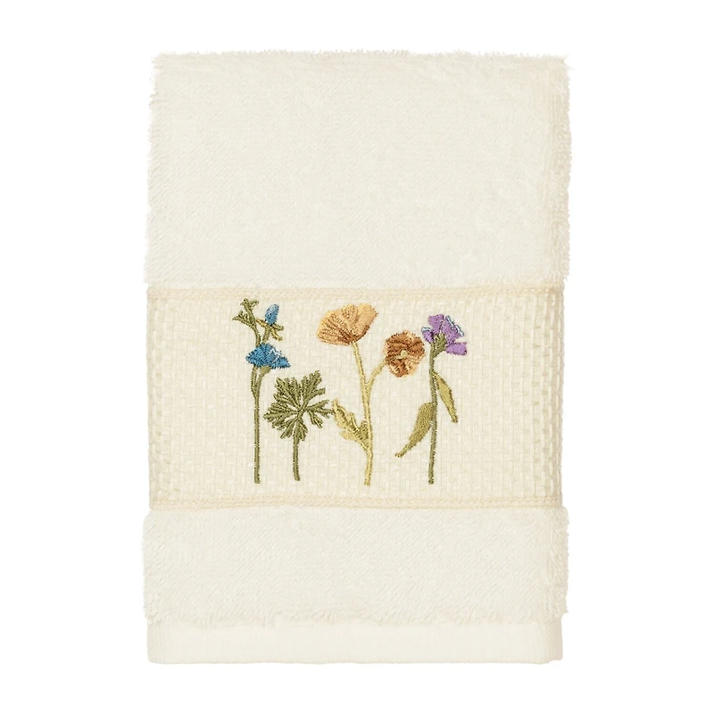 Linum Home Textiles Serenity Embellished 3-pc. Bath Towel Set
