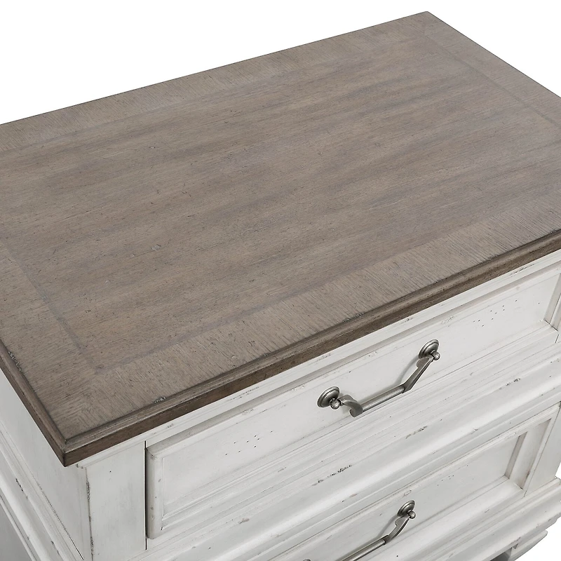AVALON FURNITURE Paloma 7-Drawer Dresser