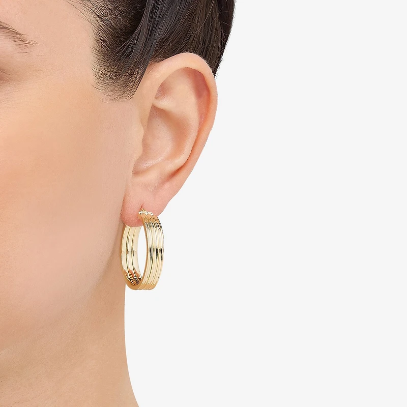 Made in Italy Womens 14K Gold 31mm Round Hoop Earrings