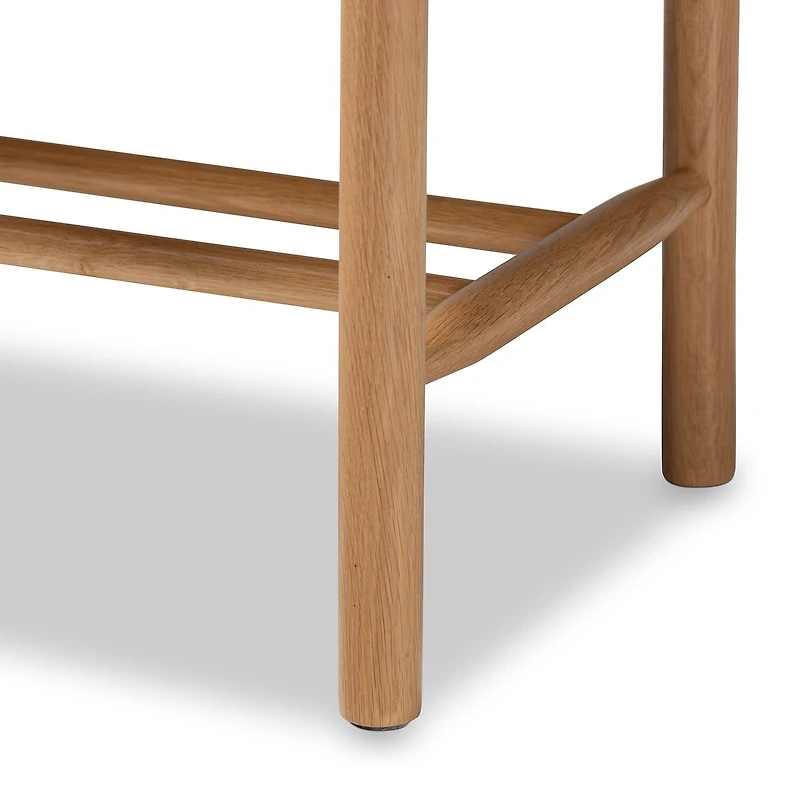 Saura Bench