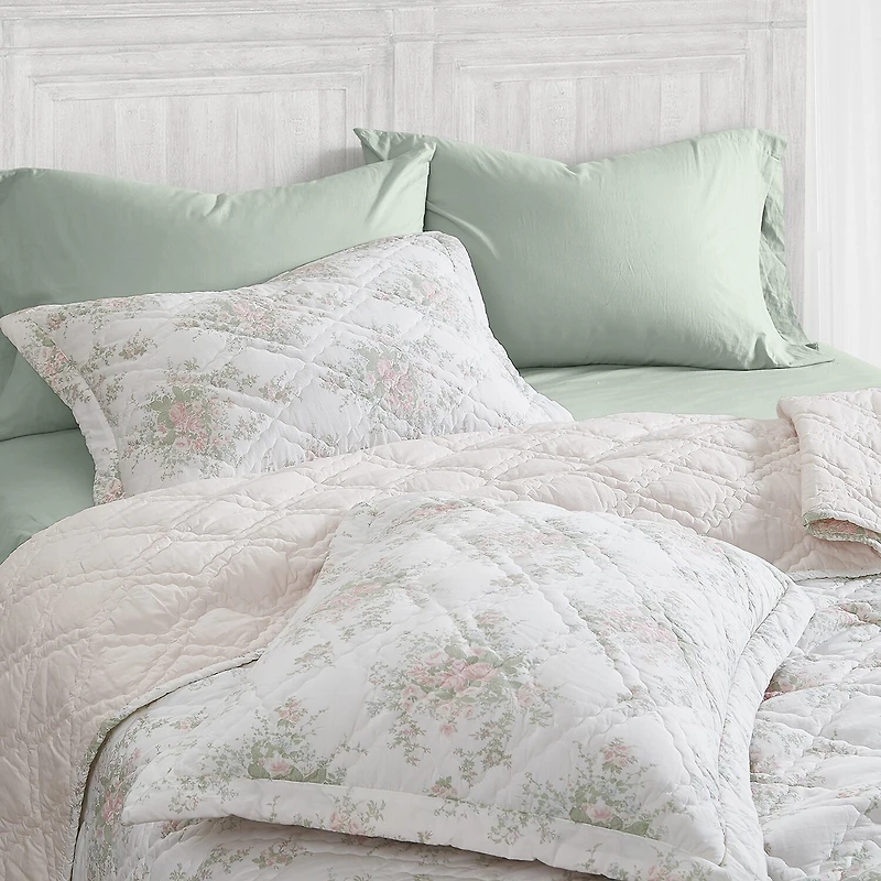 The Farmhouse By Rachel Ashwell English Garden Quilt Set
