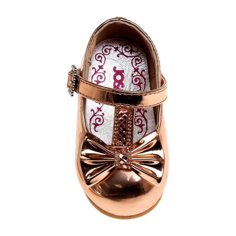 Josmo Round Closed Toe Slip-On Shoe